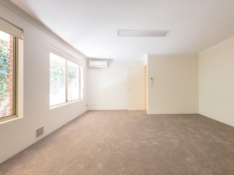 15B Chamberlain Street, Cottesloe WA 6011