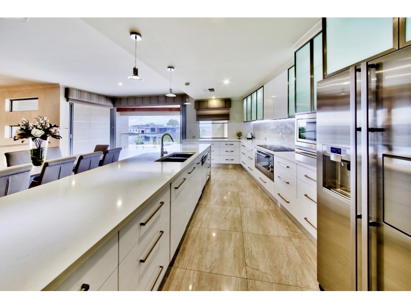 51A Sydenham Road, Doubleview WA 6018