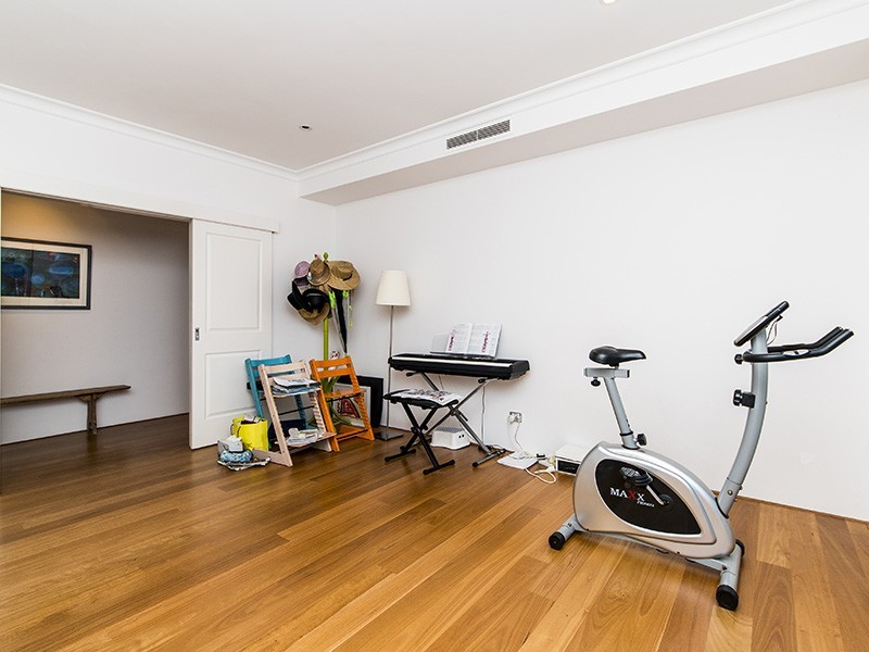 58 Leura Street, Nedlands WA 6009