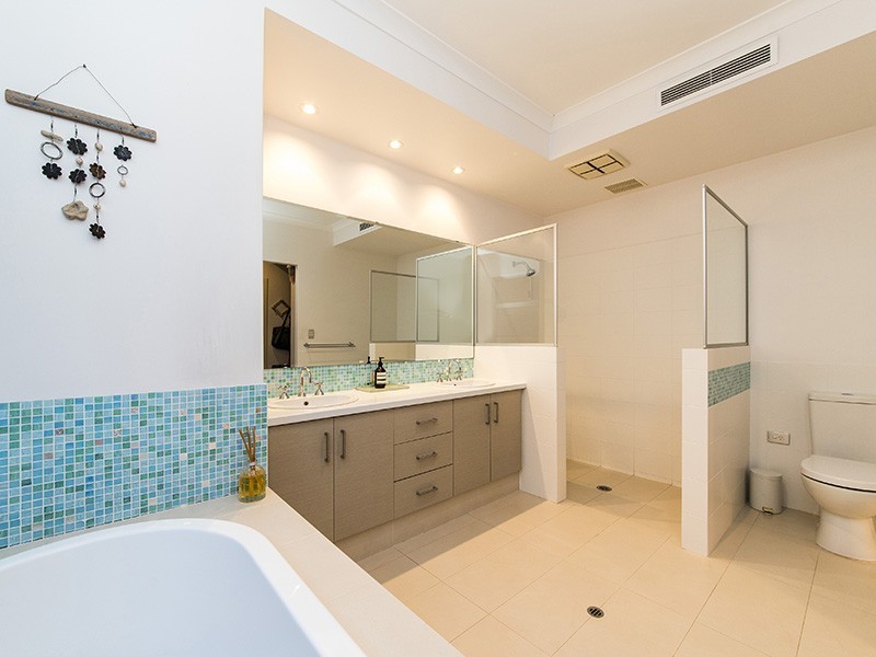 58 Leura Street, Nedlands WA 6009