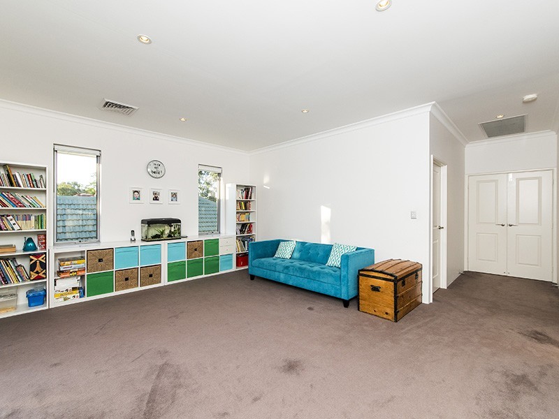 58 Leura Street, Nedlands WA 6009