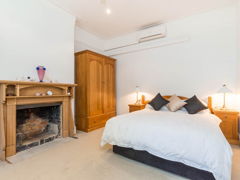 4 Reginald Street, Cottesloe WA 6011