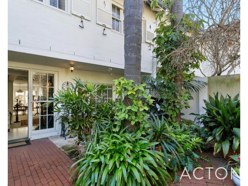 2/128 Forrest Street, Peppermint Grove WA 6011