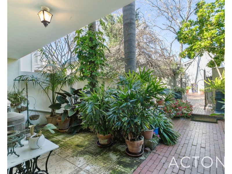 2/128 Forrest Street, Peppermint Grove WA 6011