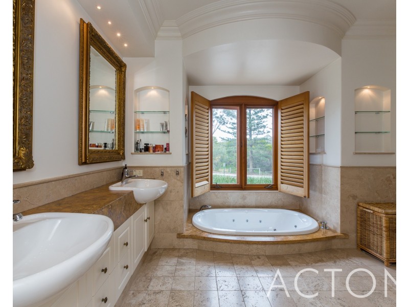 86 Clement Street, Swanbourne WA 6010