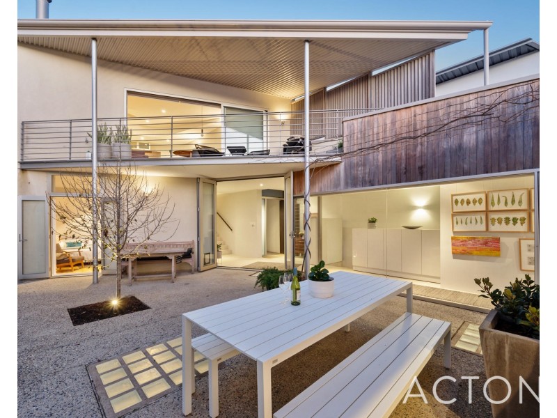 15 Curtin Avenue, Cottesloe WA 6011