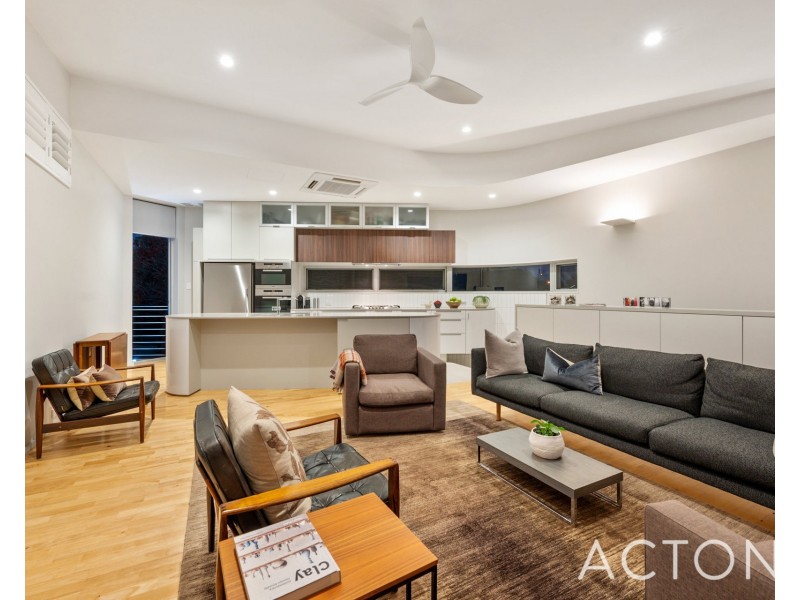 15 Curtin Avenue, Cottesloe WA 6011