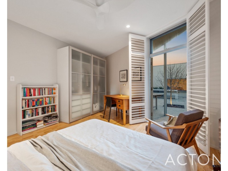 15 Curtin Avenue, Cottesloe WA 6011