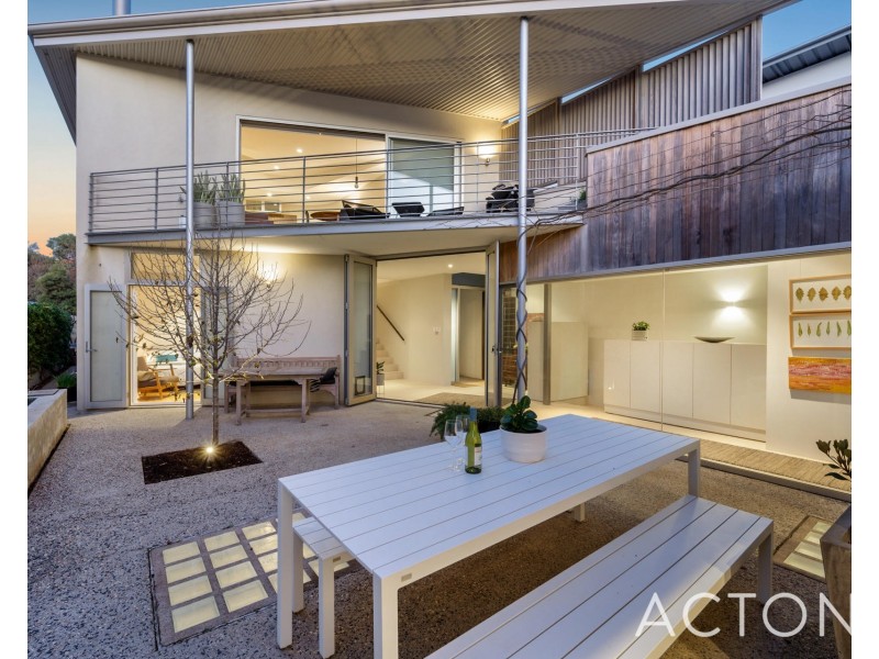 15 Curtin Avenue, Cottesloe WA 6011