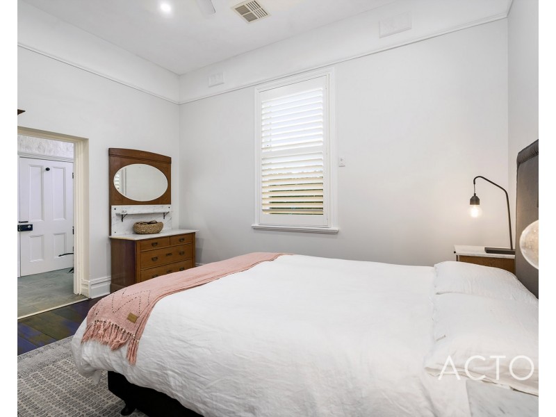 122 Townshend Road, Subiaco WA 6008