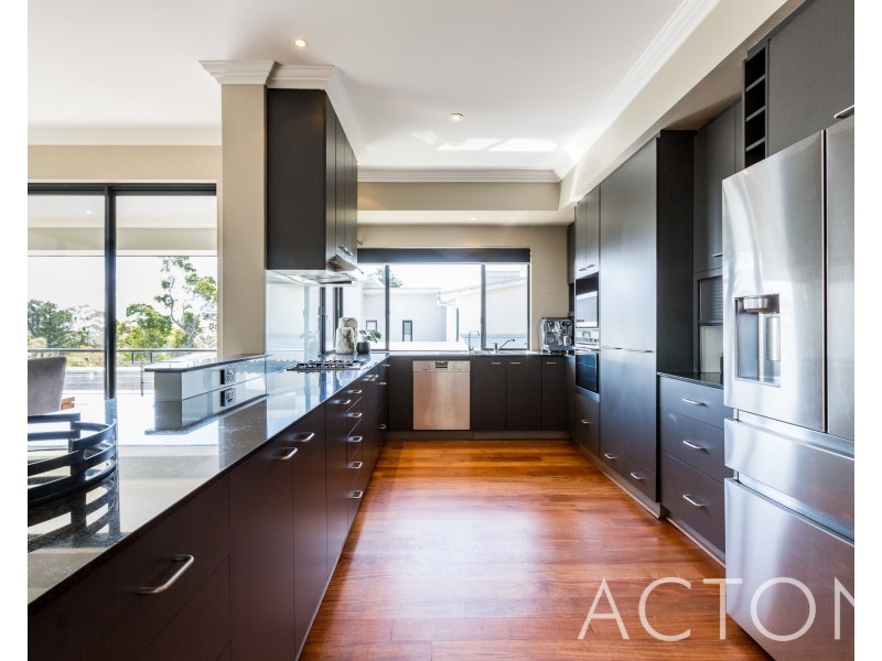 27 Saunders Street, Swanbourne WA 6010