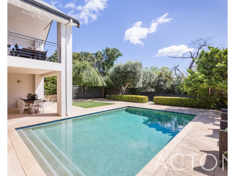 27 Saunders Street, Swanbourne WA 6010