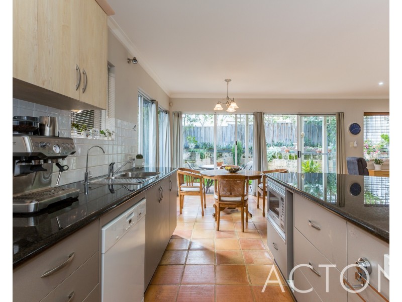 9 Cross Street, Swanbourne WA 6010