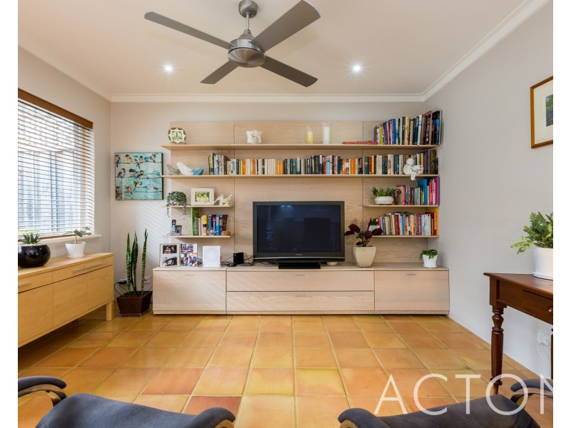 9 Cross Street, Swanbourne WA 6010