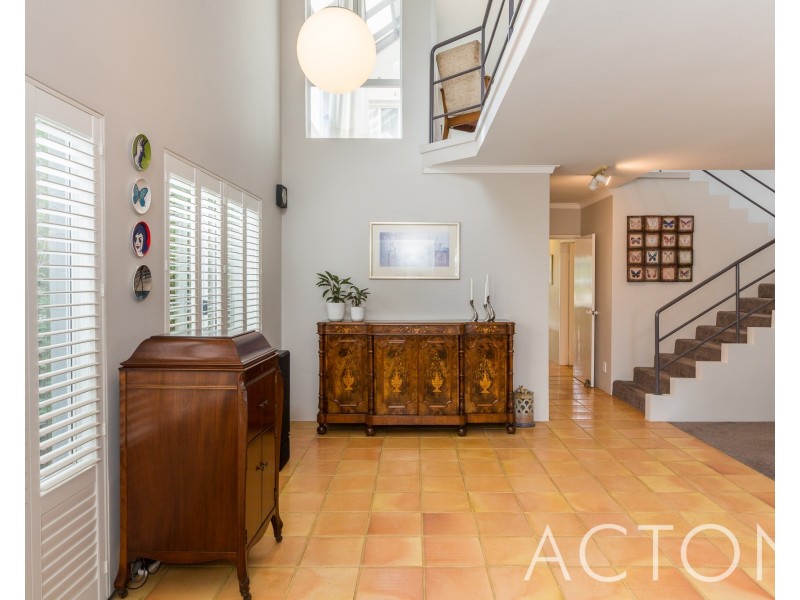 9 Cross Street, Swanbourne WA 6010