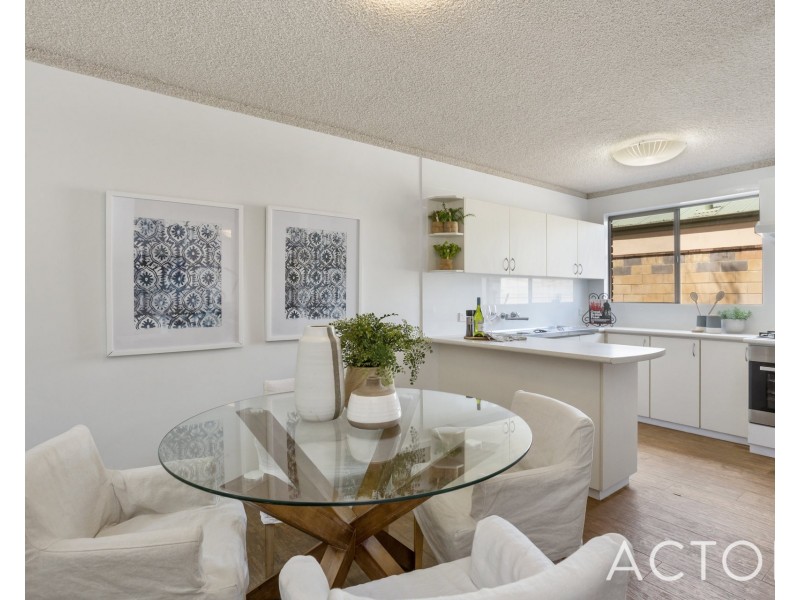 2/42 Violet Grove, Shenton Park WA 6008