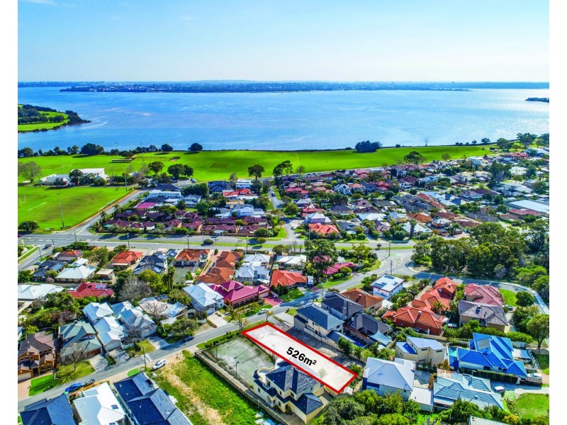 40A Doney Street, Alfred Cove WA 6154