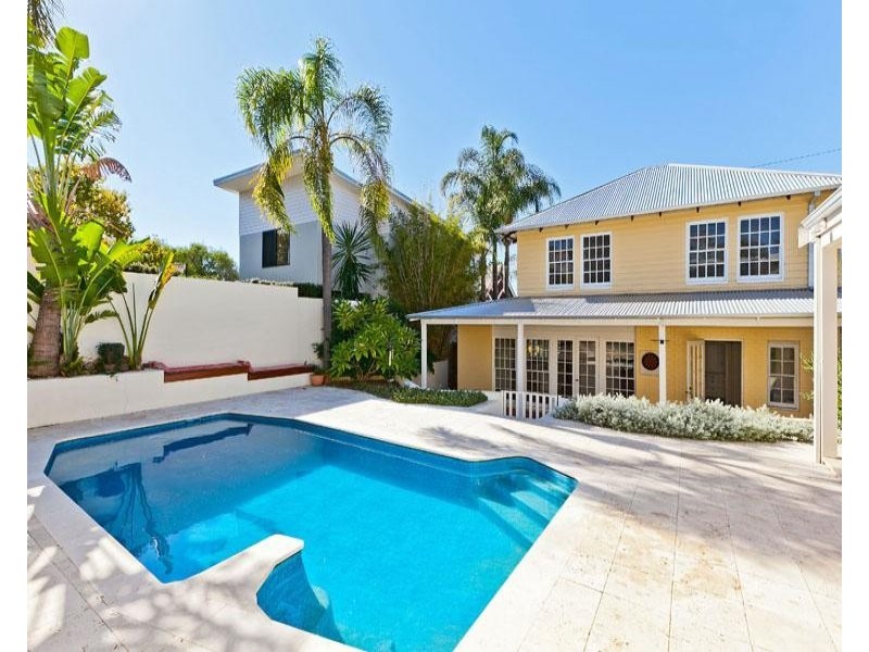 153 Curtin Avenue, Cottesloe WA 6011