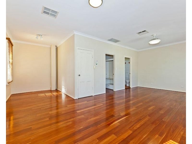 153 Curtin Avenue, Cottesloe WA 6011