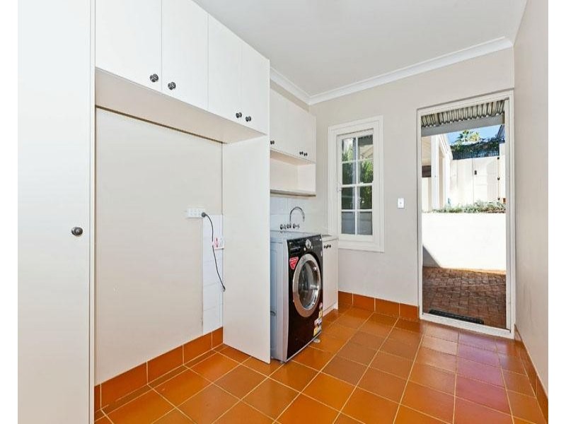 153 Curtin Avenue, Cottesloe WA 6011