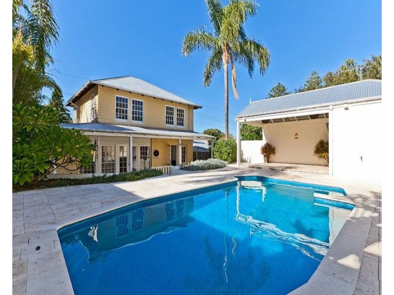 153 Curtin Avenue, Cottesloe WA 6011