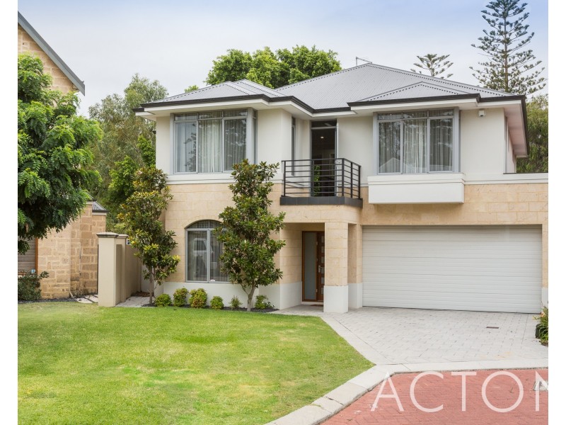 8 Millers Court, Cottesloe WA 6011