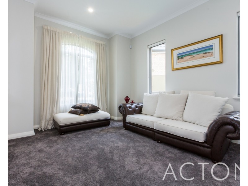 8 Millers Court, Cottesloe WA 6011