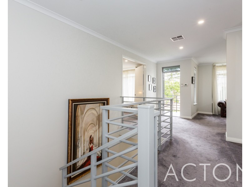 8 Millers Court, Cottesloe WA 6011