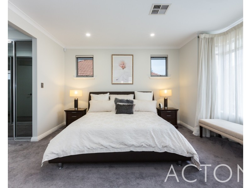 8 Millers Court, Cottesloe WA 6011