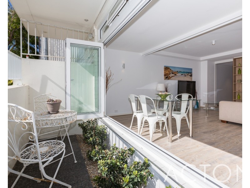 4/14 Lime Street, North Fremantle WA 6159