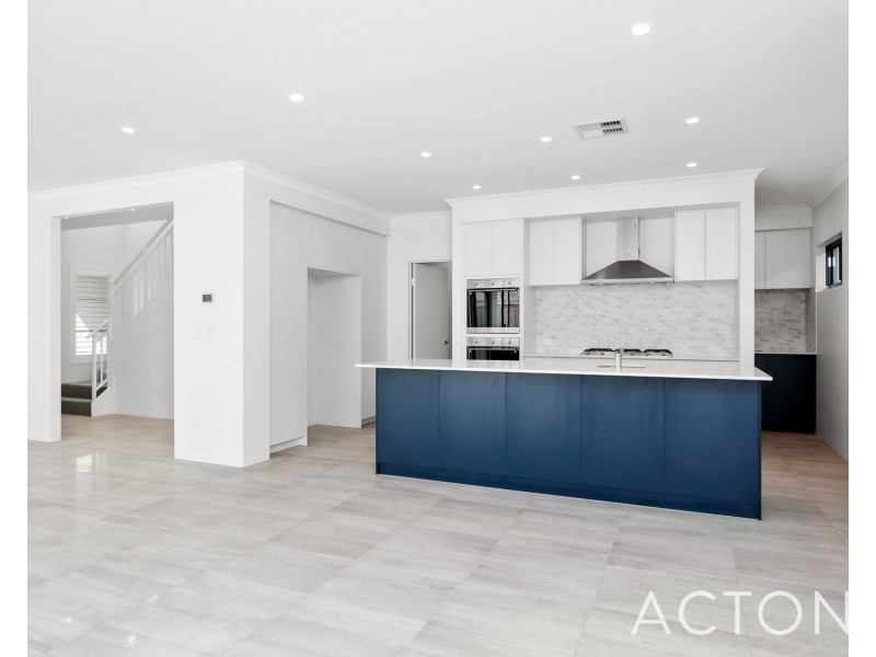 35 Olearia Lane, Mount Claremont WA 6010