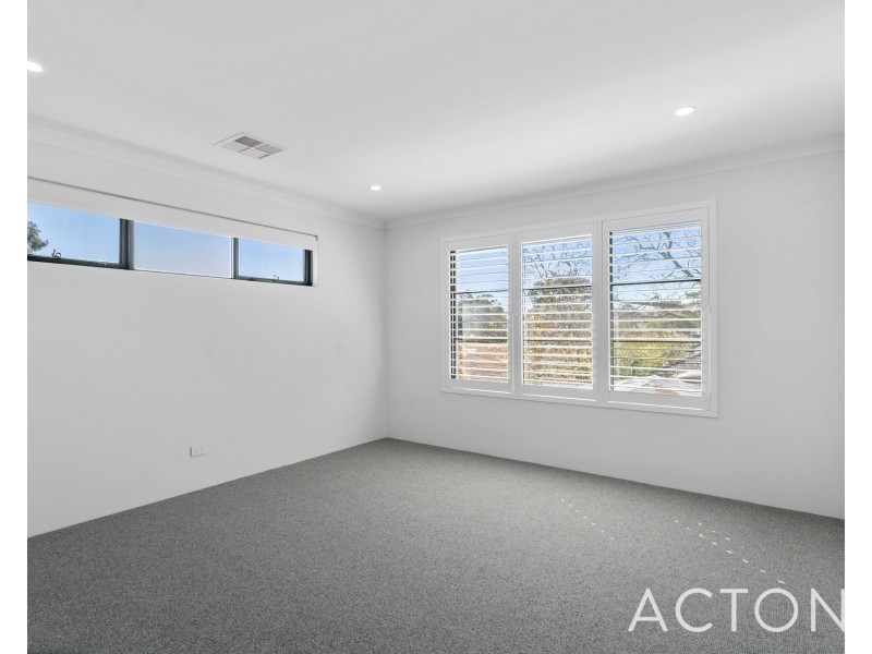 35 Olearia Lane, Mount Claremont WA 6010