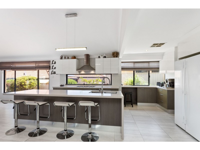 8 Milos Loop, Spearwood WA 6163