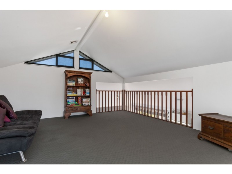 8 Milos Loop, Spearwood WA 6163