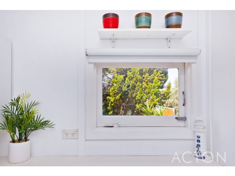 292 Carrington Street, Hilton WA 6163