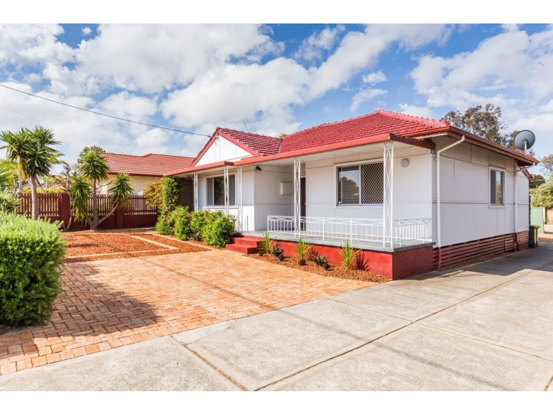 292 Carrington Street, Hilton WA 6163