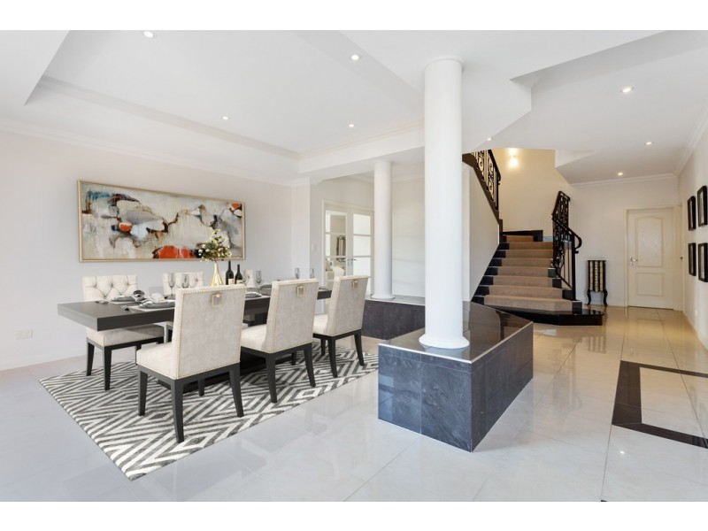 3 Charlotte View, Coogee WA 6166