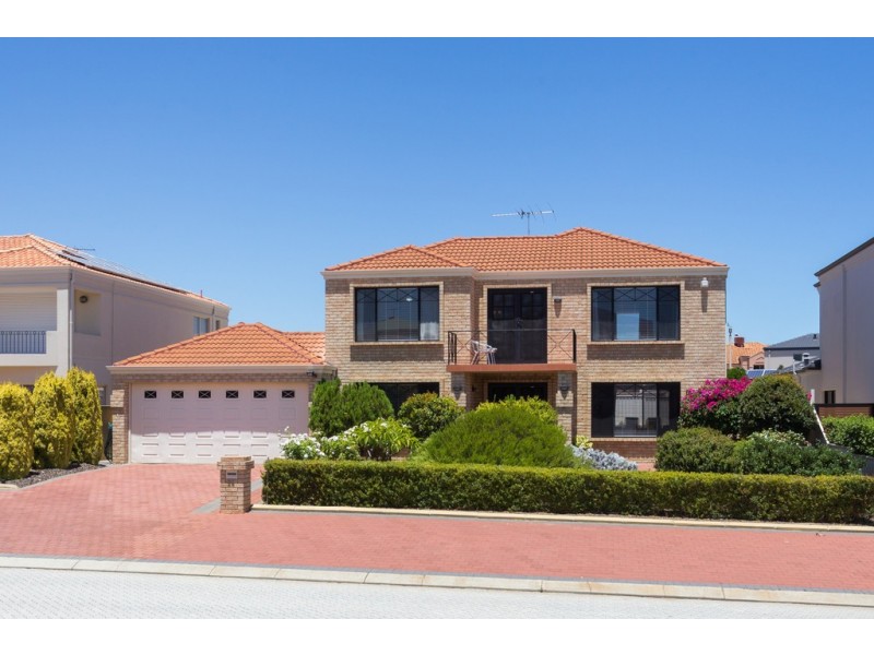 22 Fairbairn Road, Coogee WA 6166