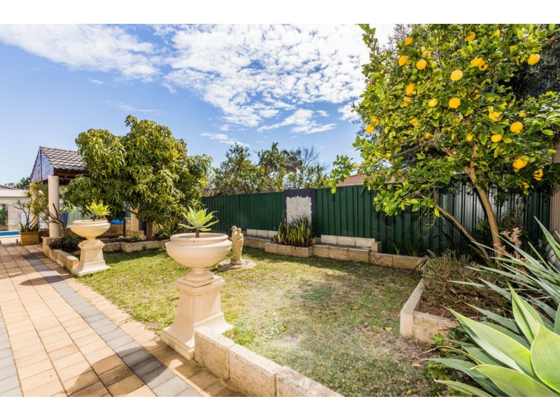 3 Amity Boulevard, Coogee WA 6166