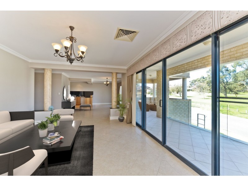 3 Amity Boulevard, Coogee WA 6166