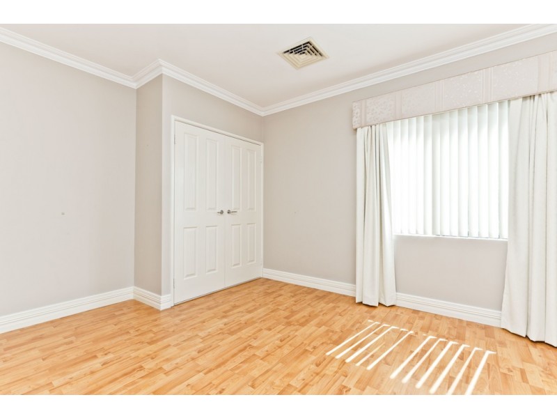 3 Amity Boulevard, Coogee WA 6166