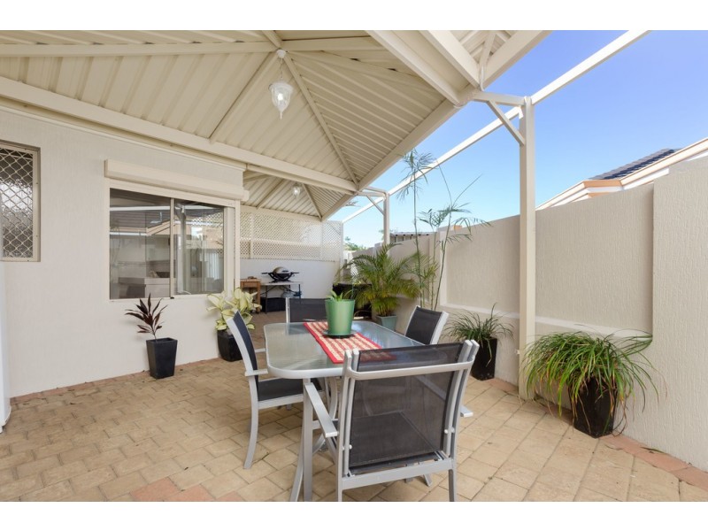 58 Duchart Way, Coogee WA 6166