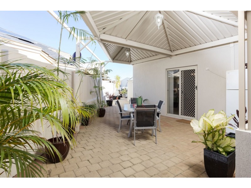 58 Duchart Way, Coogee WA 6166