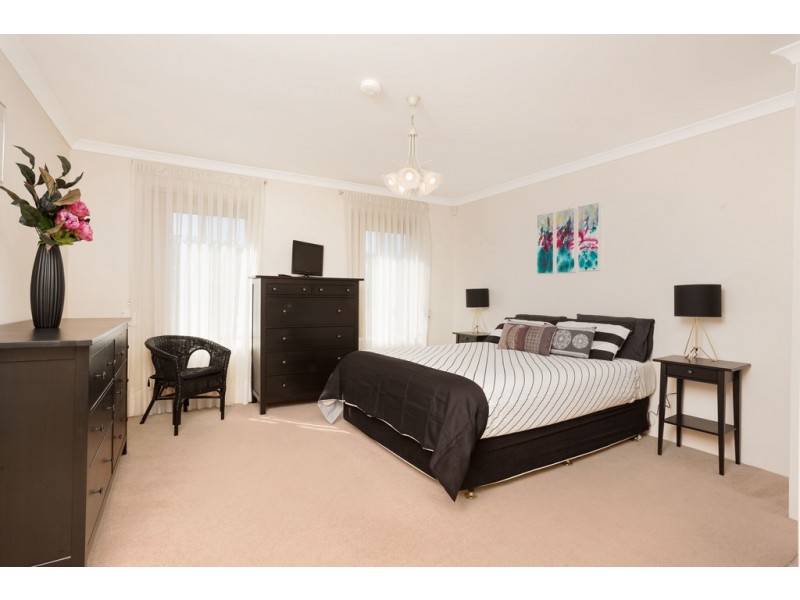 58 Duchart Way, Coogee WA 6166