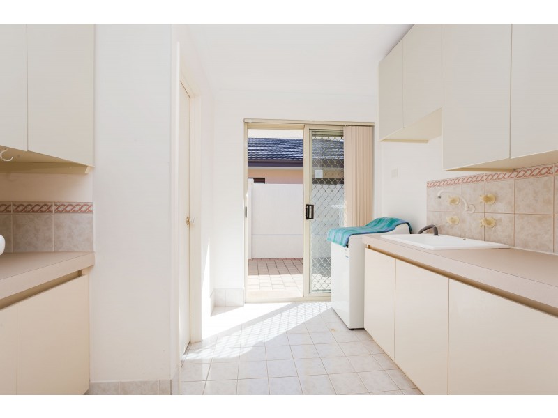 58 Duchart Way, Coogee WA 6166