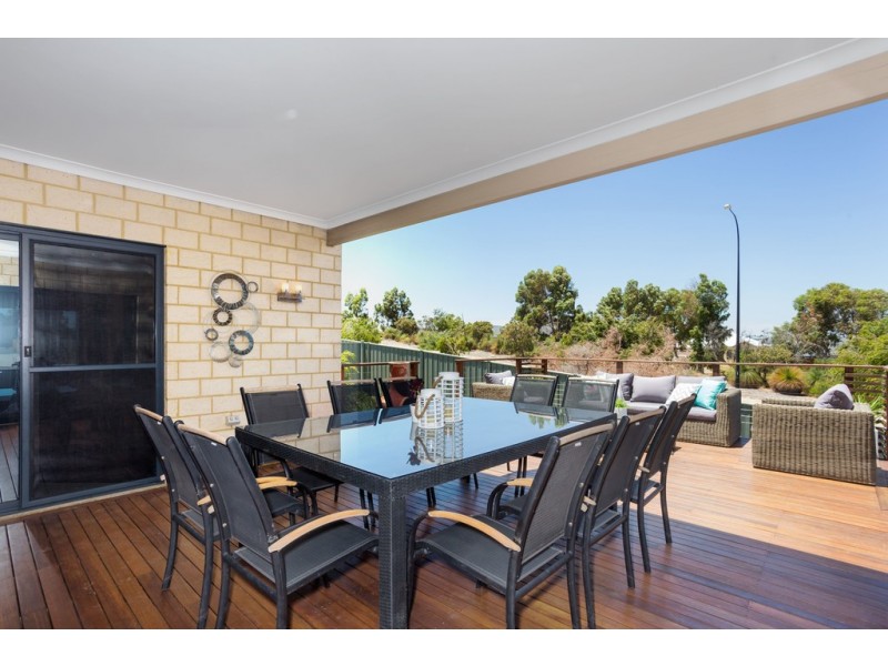 16 Ninghan Lookout, Beeliar WA 6164