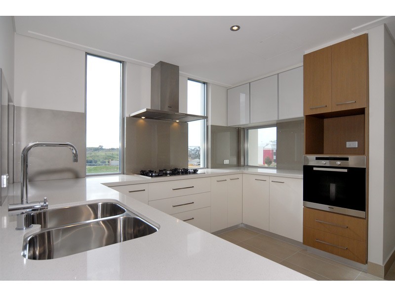 7/20 Enderby Close, North Coogee WA 6163