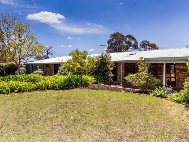 109 The Horseshoe, Wandi WA 6167