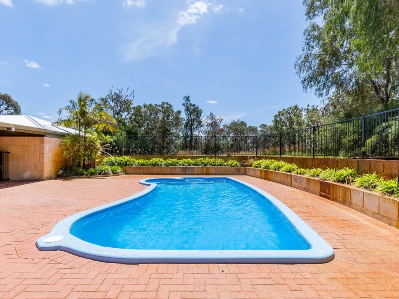 109 The Horseshoe, Wandi WA 6167