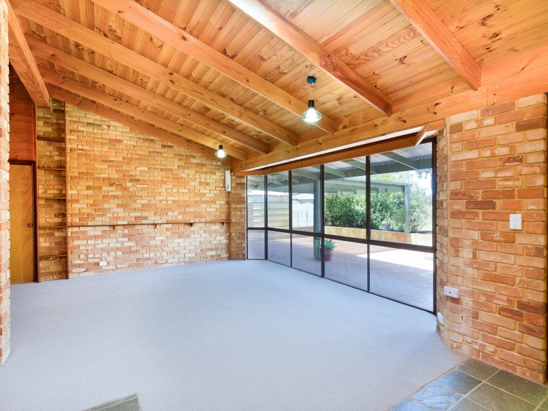 109 The Horseshoe, Wandi WA 6167